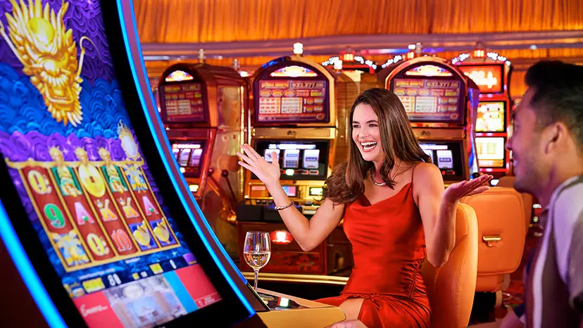 Wynn_Slots_Couplev1_Bonnie Holland-828x466